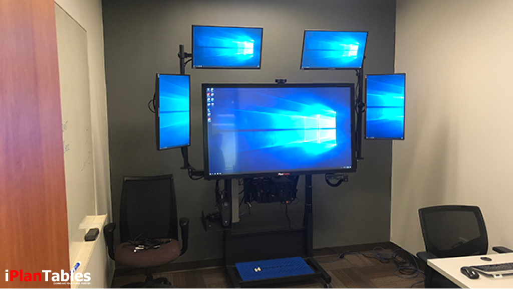 FM Hydra Command Center Workstation